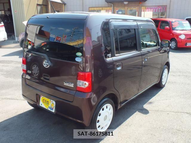 Daihatsu MOVE CONTE 2013-01 202133-14