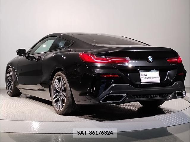 Bmw 8 SERIES 2019-07 204424-6