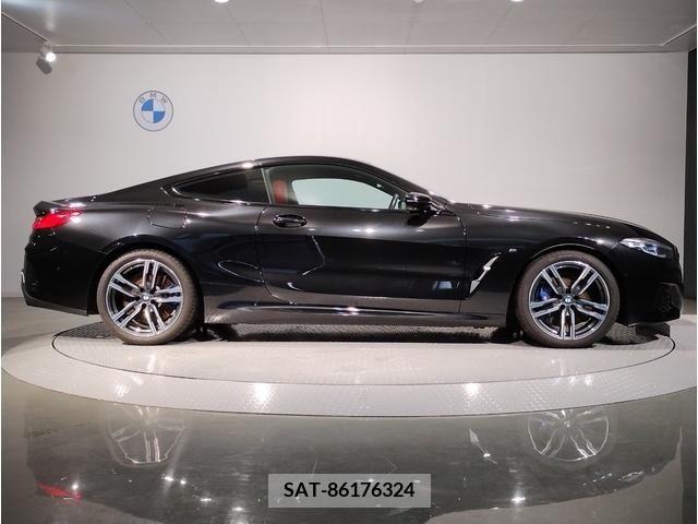 Bmw 8 SERIES 2019-07 204424-7