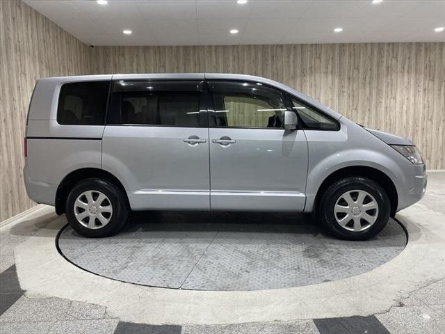 Mitsubishi DELICA D5 2016-03 23190-3