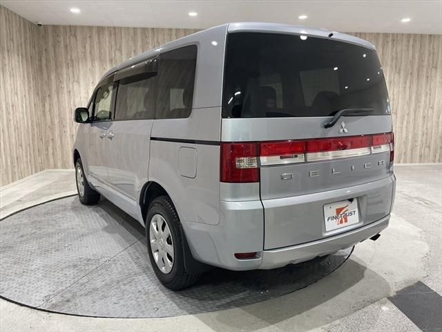 Mitsubishi DELICA D5 2016-03 23190-6