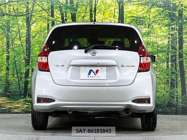 Nissan NOTE 2017-03 305359-16