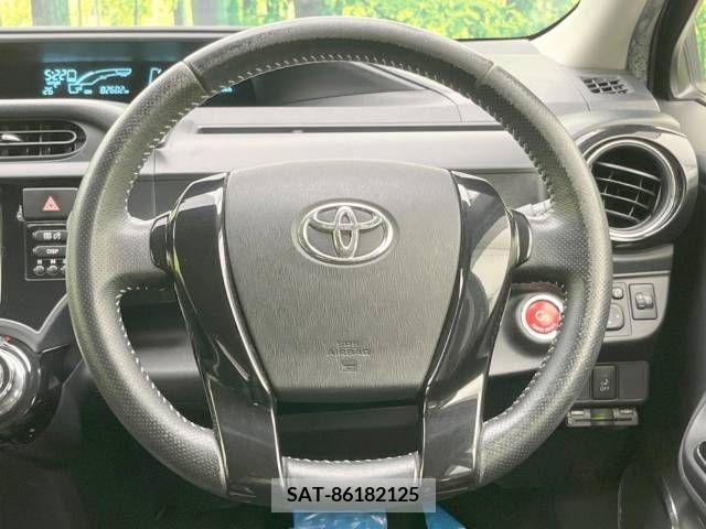 Toyota AQUA 2014-04 336271-11