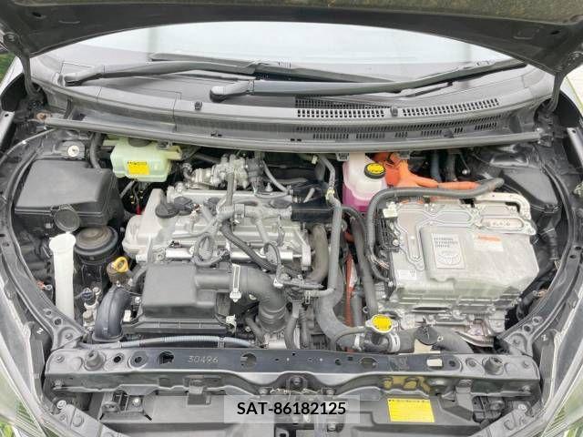 Toyota AQUA 2014-04 336271-18