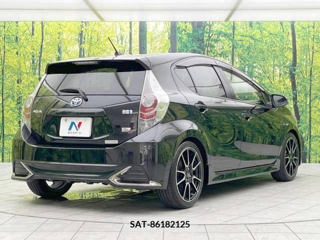 Toyota AQUA 2014-04 336271-17