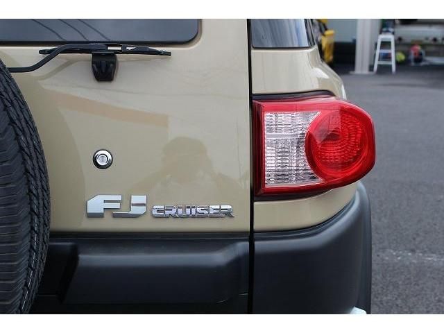 Toyota FJ CRUISER 2013-08 7476-11