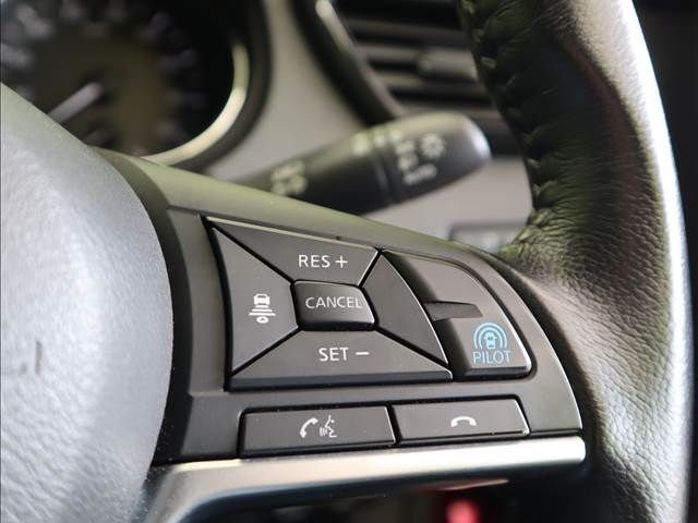 Nissan X-TRAIL 2018-05 1635-14