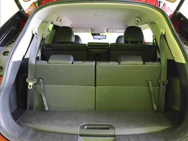 Nissan X-TRAIL 2018-05 1635-26