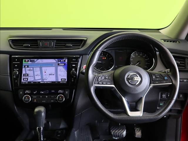 Nissan X-TRAIL 2018-05 1635-19