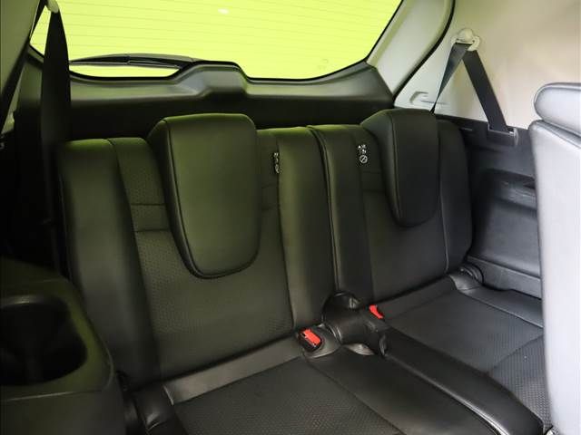 Nissan X-TRAIL 2018-05 1635-25