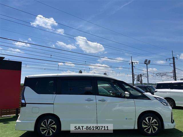 Nissan SERENA 2020-01 377399-11