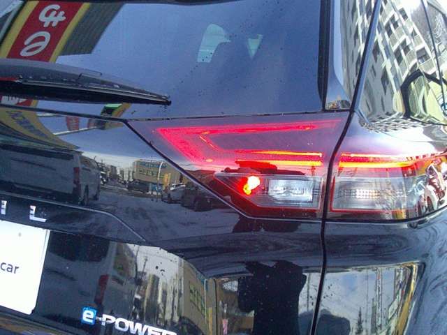 Nissan X-TRAIL 2022-12 192263-16