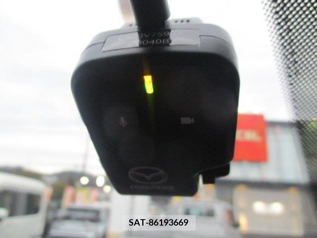Mazda CX-8 2019-05 240968-9