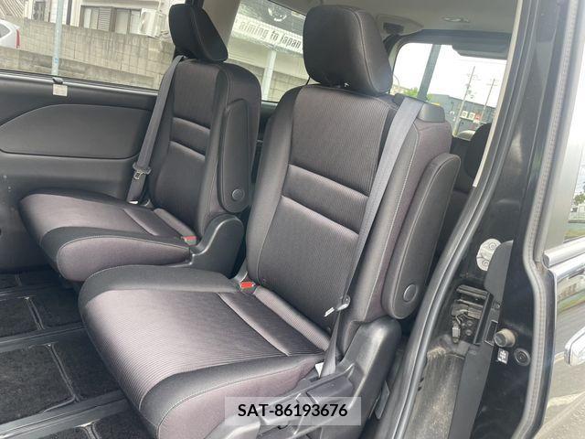 Nissan SERENA 2018-03 330704-17