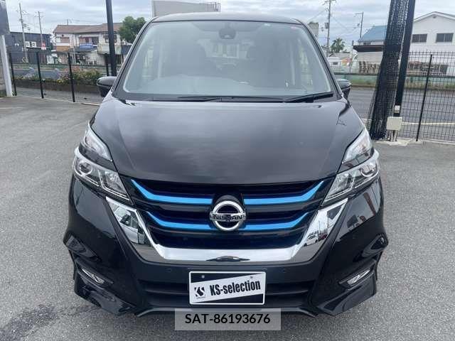 Nissan SERENA 2018-03 330704-2