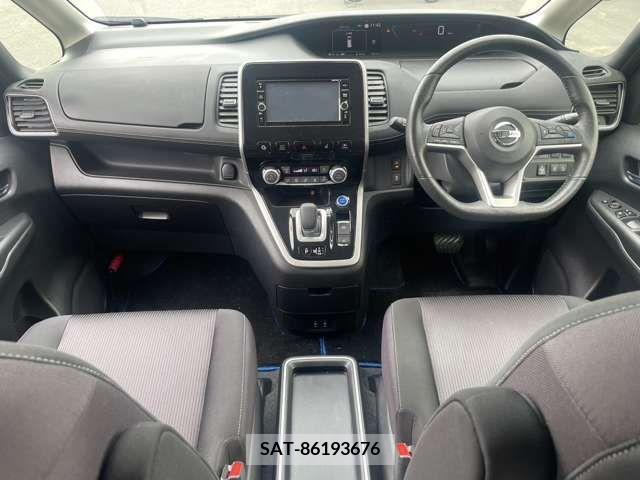 Nissan SERENA 2018-03 330704-6