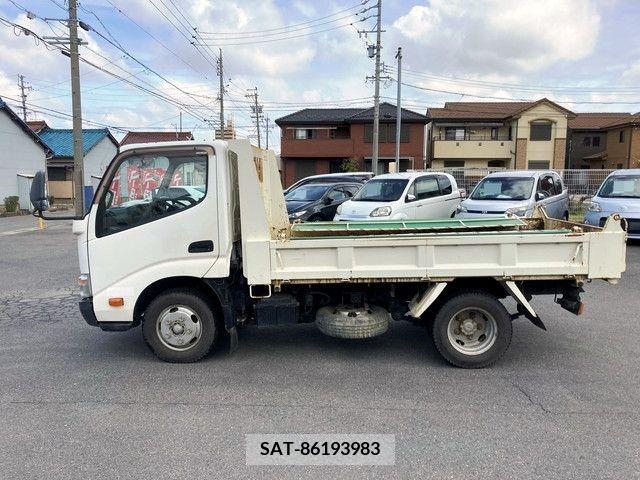 Hino DUTRO 2013-12 267706-7