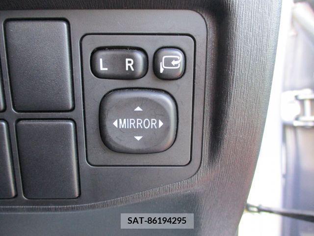 Toyota PRIUS 2011-12 201531-14