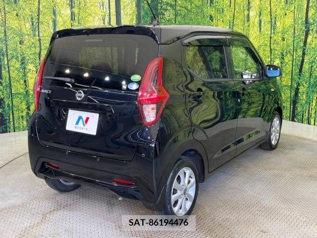 Nissan DAYZ 2019-10 390333-16