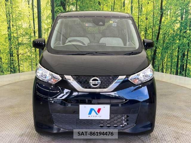 Nissan DAYZ 2019-10 390333-13
