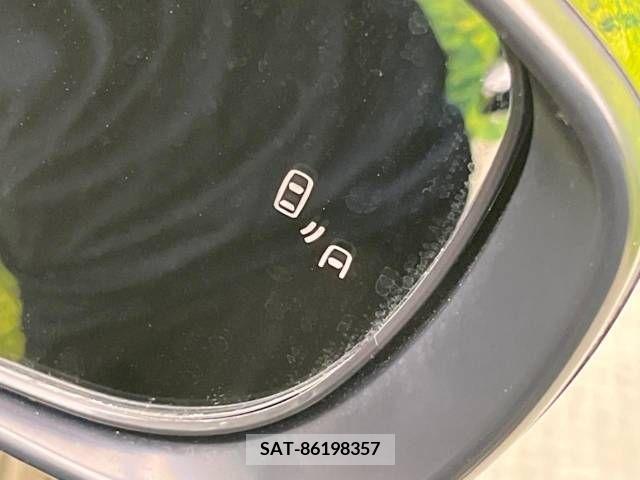 Suzuki SWIFT 2021-04 320950-5