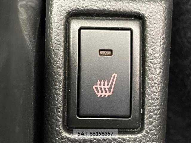 Suzuki SWIFT 2021-04 320950-7