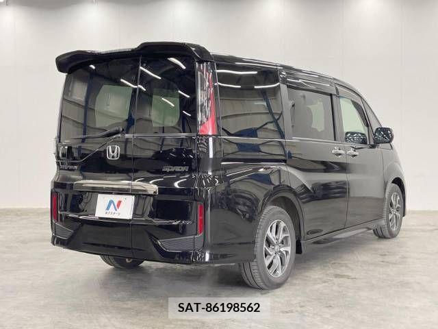 Honda STEP WGN 2016-02 286185-18