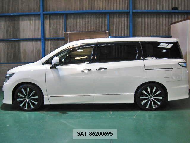 Nissan ELGRAND 2014-03 204993-2
