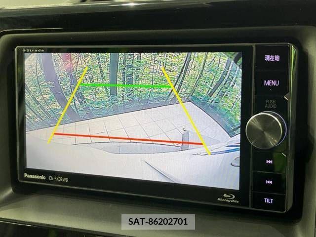 Toyota NOAH 2018-05 321711-4