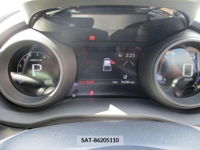 Toyota YARIS 2020-08 371401-4