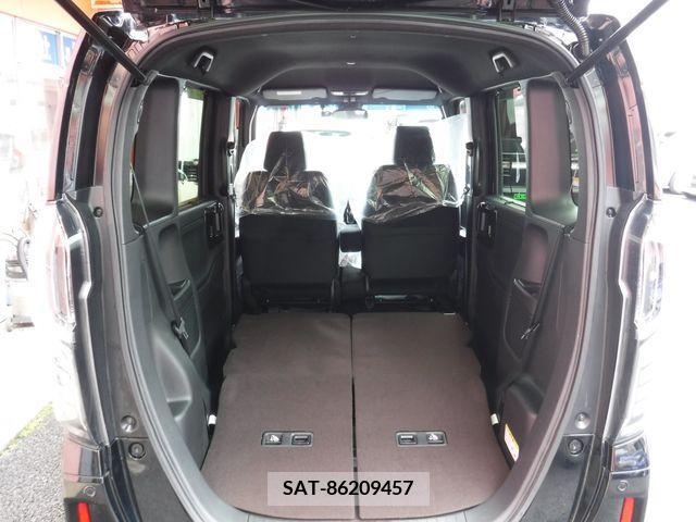Honda N BOX CUSTOM 2019-04 213557-8