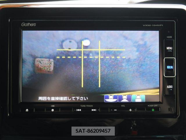 Honda N BOX CUSTOM 2019-04 213557-13