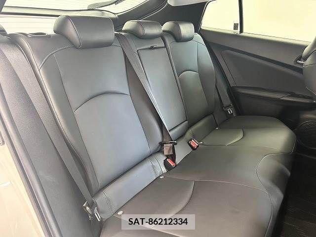 Toyota PRIUS 2019-12 335180-12