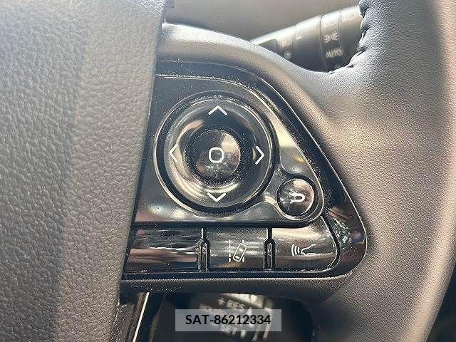 Toyota PRIUS 2019-12 335180-6