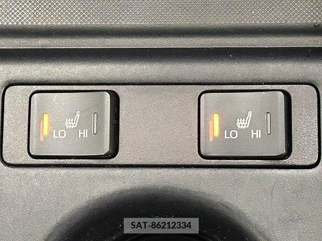 Toyota PRIUS 2019-12 335180-5