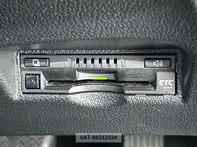 Toyota PRIUS 2019-12 335180-9