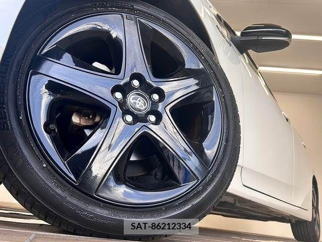 Toyota PRIUS 2019-12 335180-19