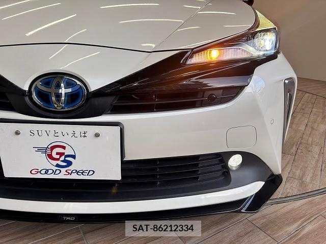 Toyota PRIUS 2019-12 335180-18