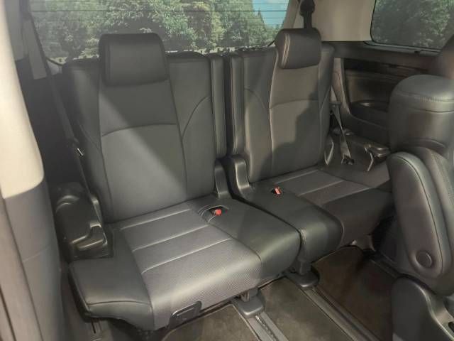 Toyota VELLFIRE 2019-01 183294-10