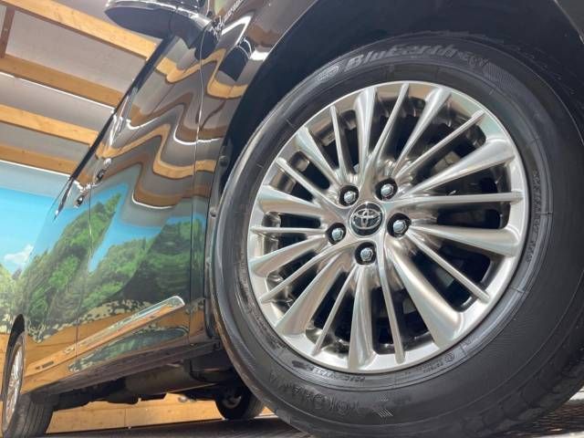 Toyota VELLFIRE 2019-01 183294-18