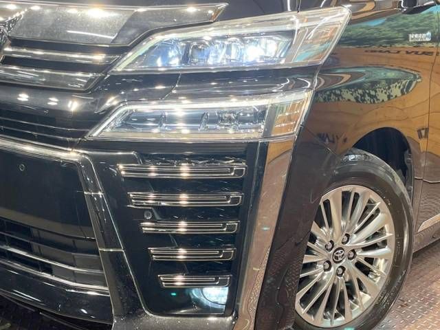 Toyota VELLFIRE 2019-01 183294-17