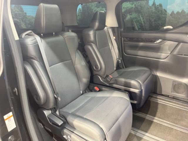 Toyota VELLFIRE 2019-01 183294-9