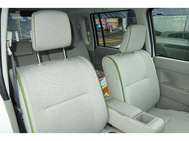 Daihatsu MOVE CONTE 2014-05 1414-3