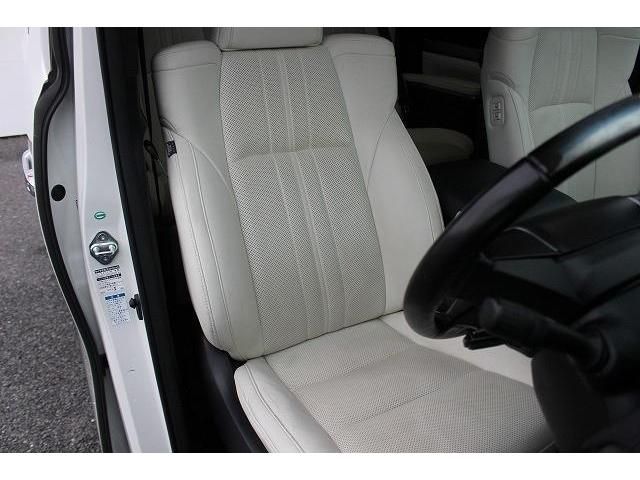 Toyota VELLFIRE 2018-01 183185-12