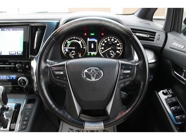 Toyota VELLFIRE 2018-01 183185-15