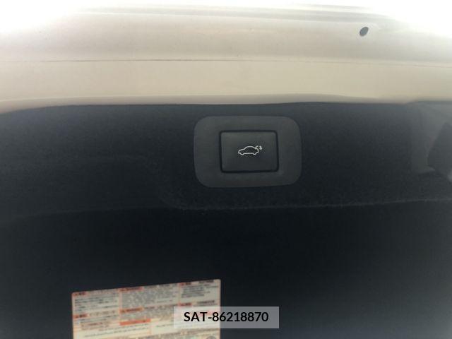 Lexus LS 2018-03 354269-12