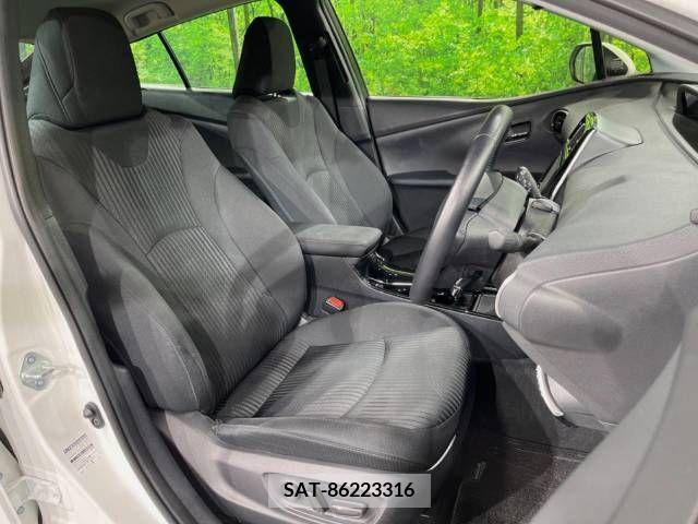 Toyota PRIUS 2019-11 345262-8