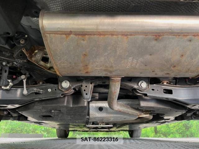 Toyota PRIUS 2019-11 345262-19