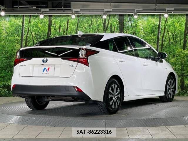 Toyota PRIUS 2019-11 345262-17