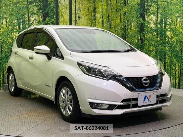 Nissan NOTE 2018-08 392949-16